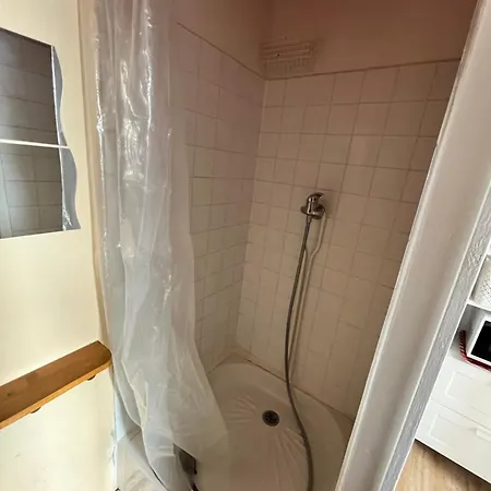 Petit Nid Ensoleille شقة